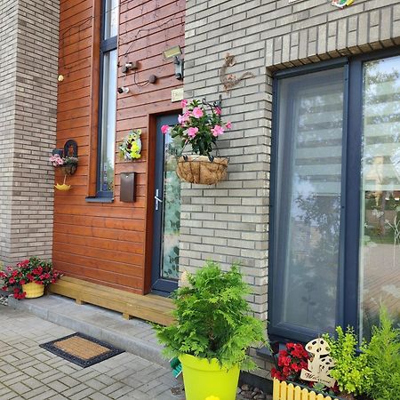 Geltoni Apartamentai Palanga Luaran gambar