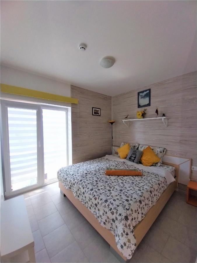 Geltoni Apartamentai Palanga Luaran gambar