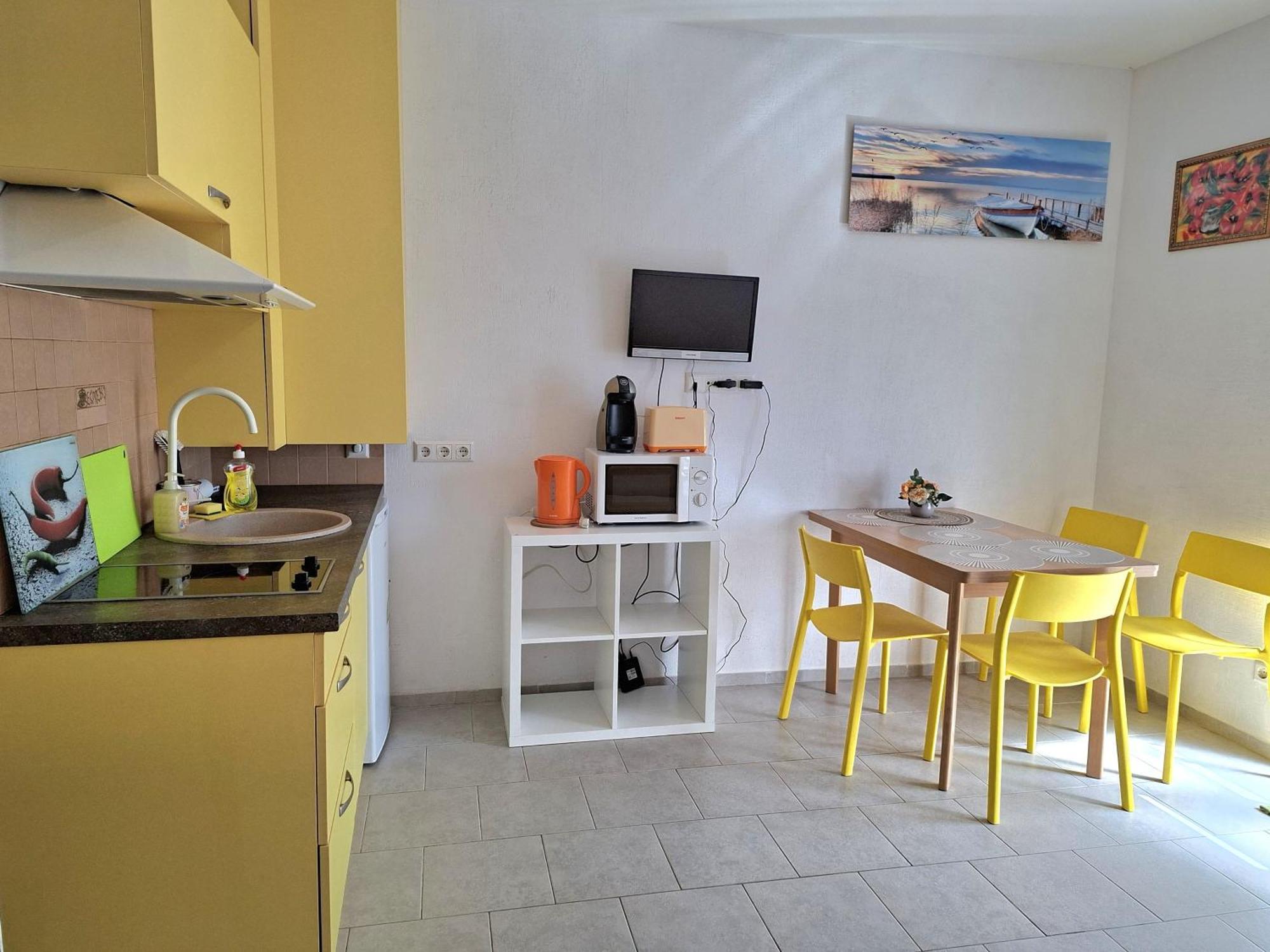 Geltoni Apartamentai Palanga Luaran gambar